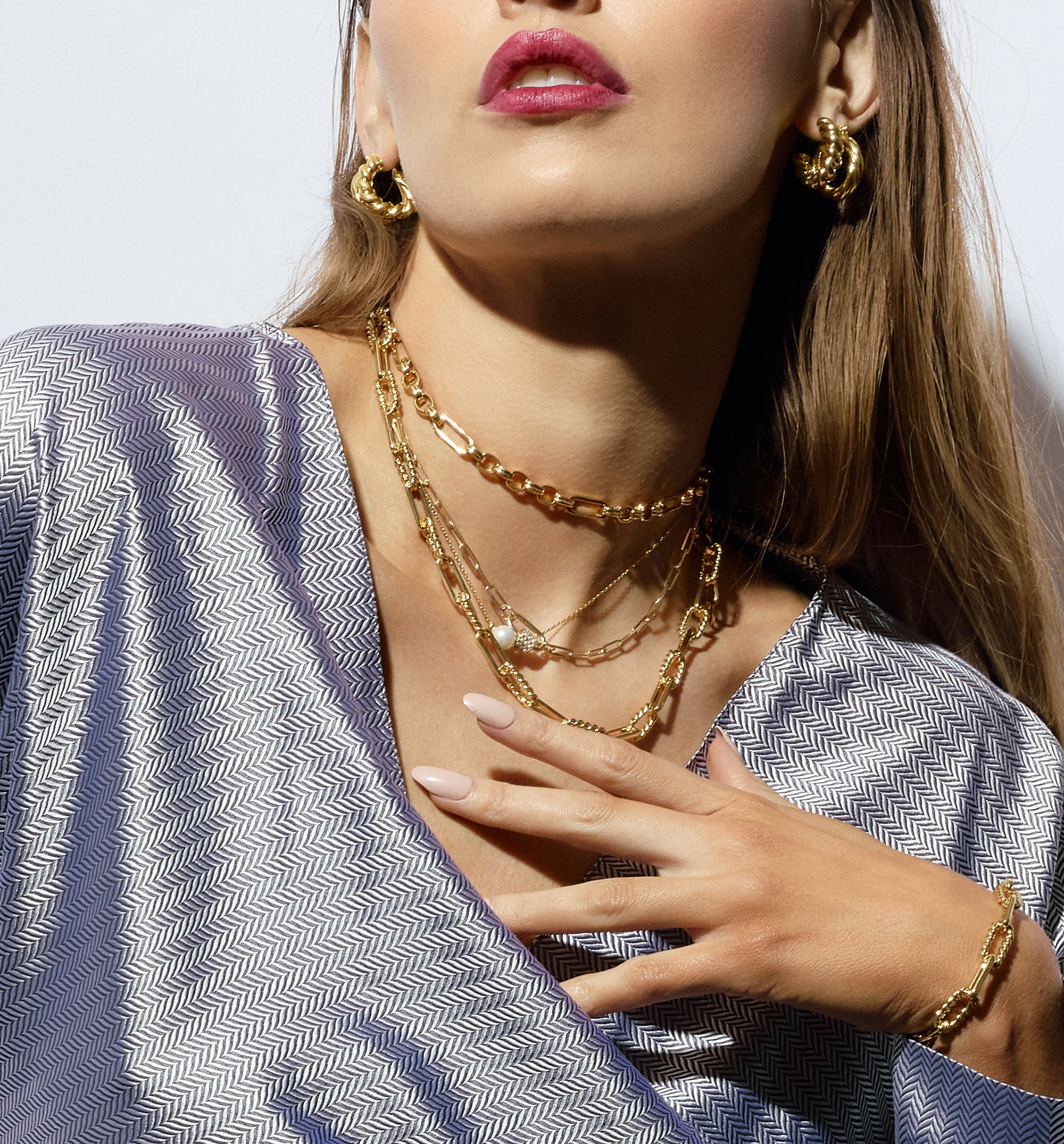 We wanted to create a brass collection because it is one of the most recycled metals in the world. The entire collection is electroplated with a thick layer of pure gold to give it that luxe feel.