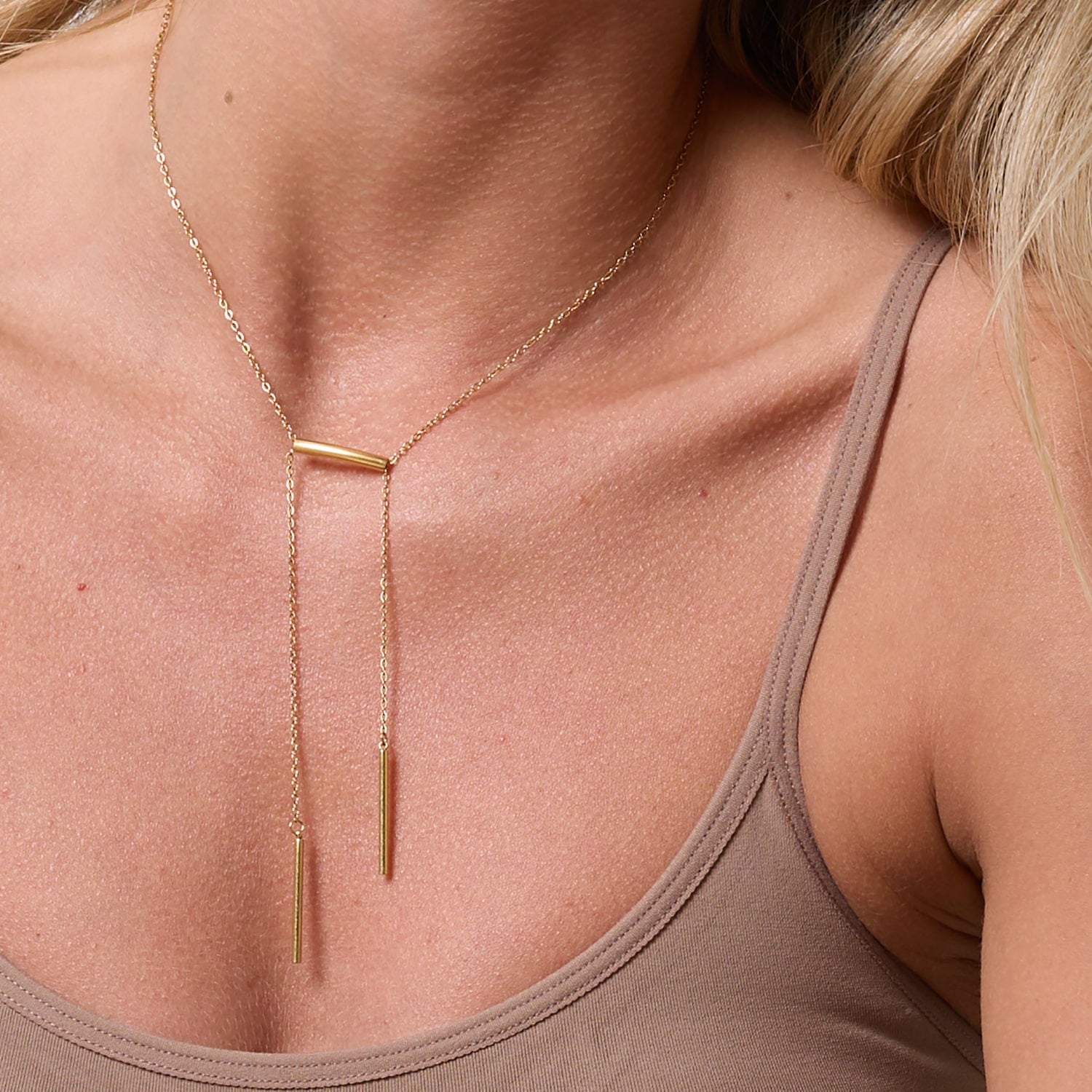 Lines Long Bar Necklace - Amadeus