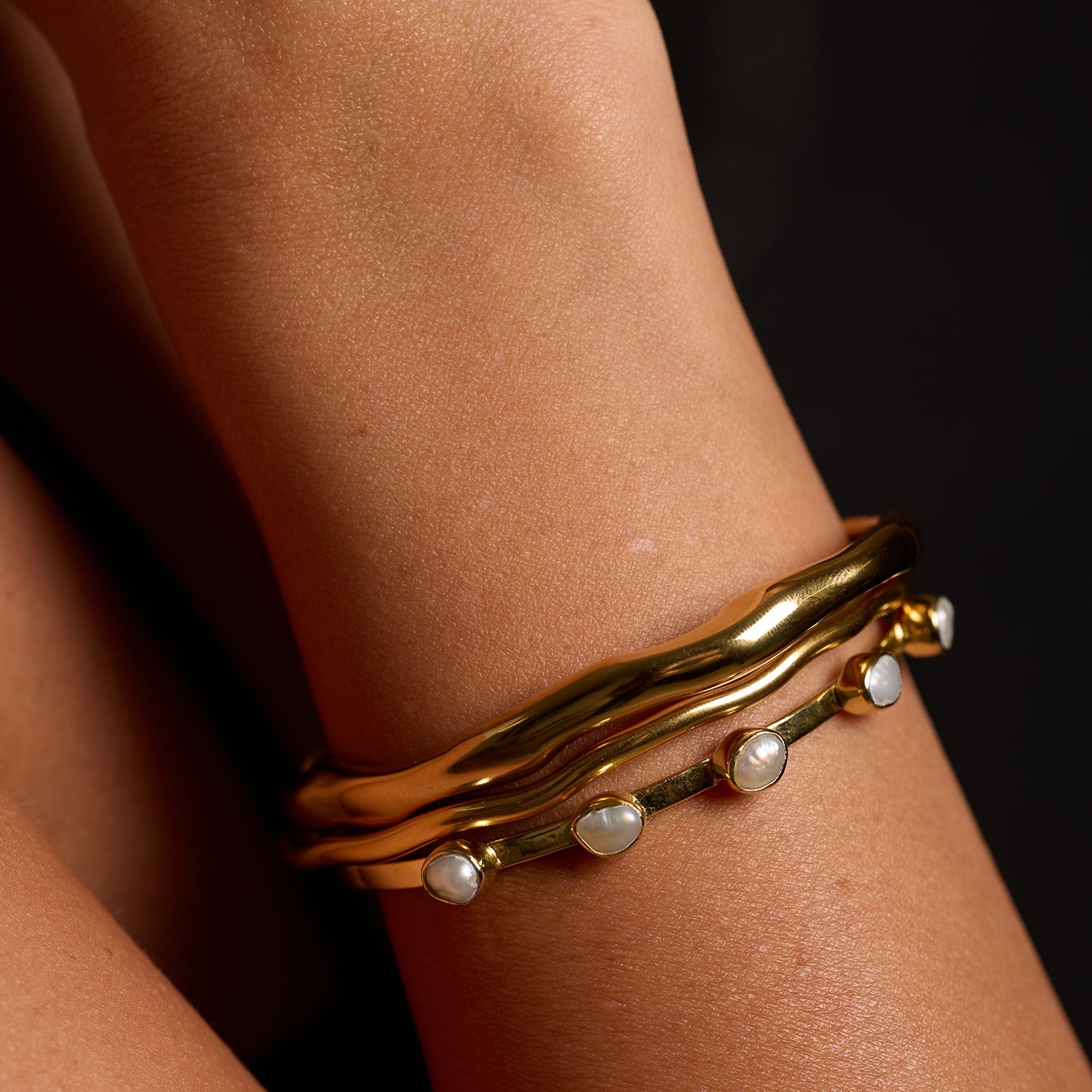 Zion Open Wave Bracelet - Amadeus
