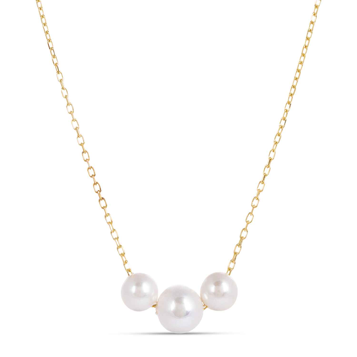 Our Laura Gold Chain Necklace is adorned with three vintage white pearls. Hanmade in recycled gold, this very delicate chain necklace is all about simplicity
