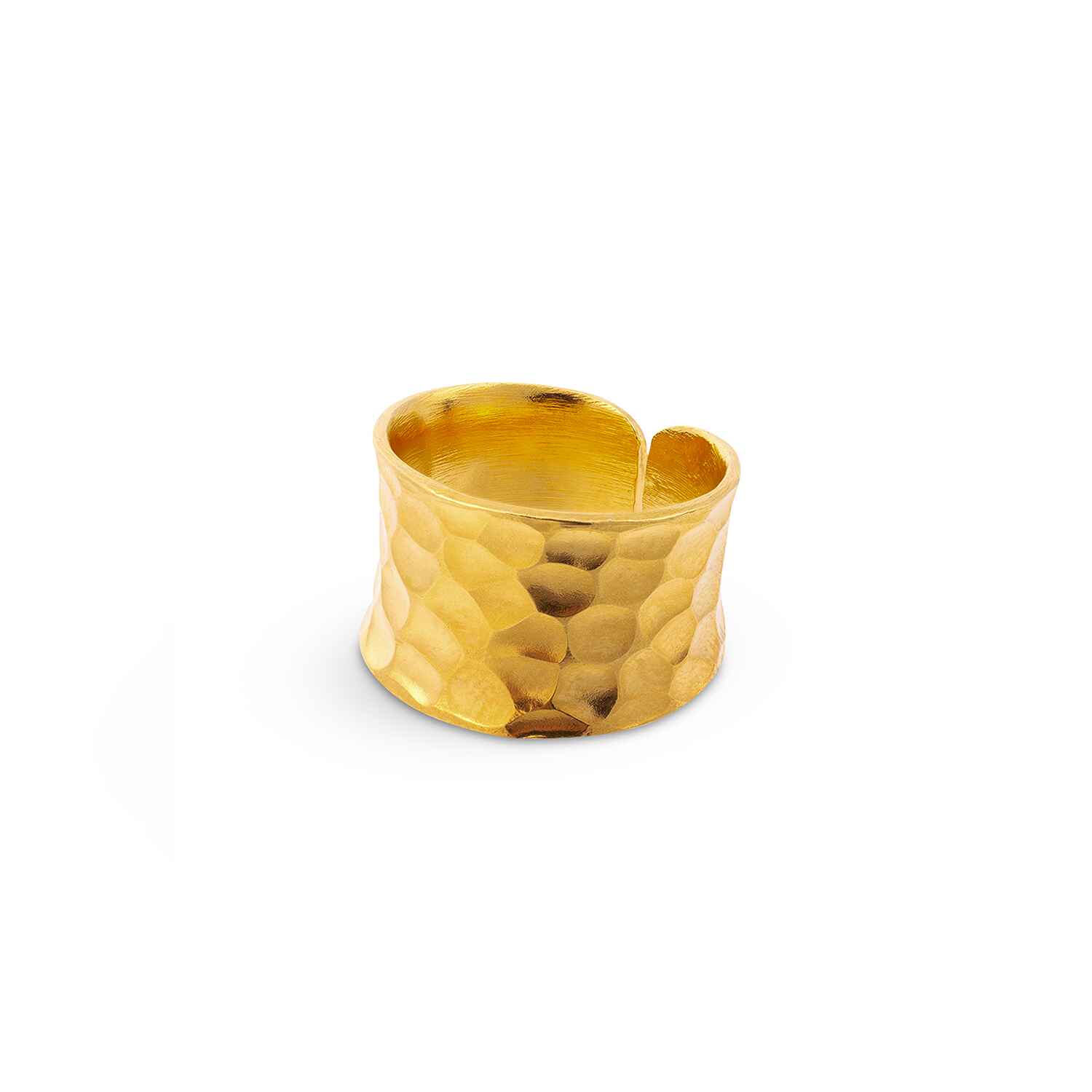 With a embossed texture that flatters and flows around the finger, the Nudo Gold Short Hammered Ring is size adjustable and handmade with sustainable 18k gold vermeil.