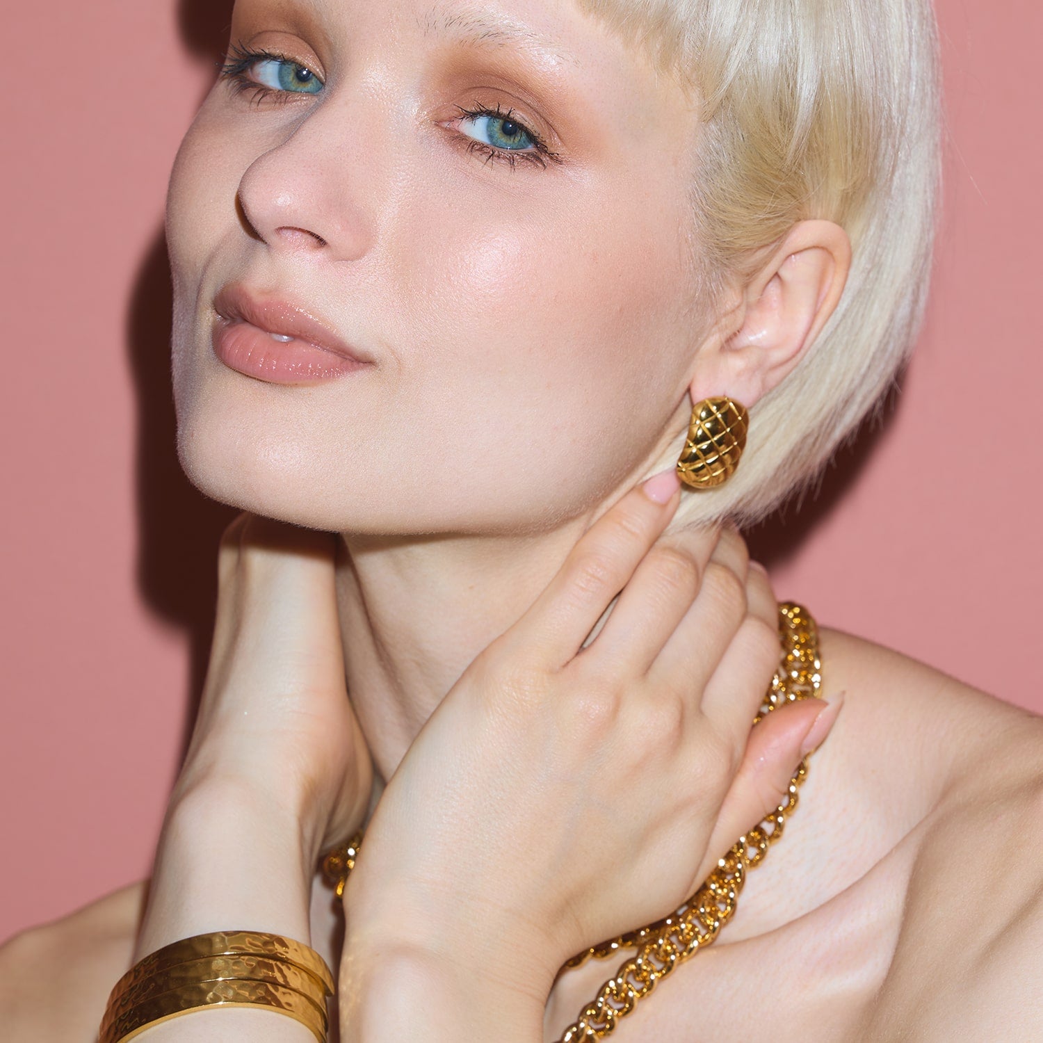 Oversized Textured Stud Earrings - Amadeus