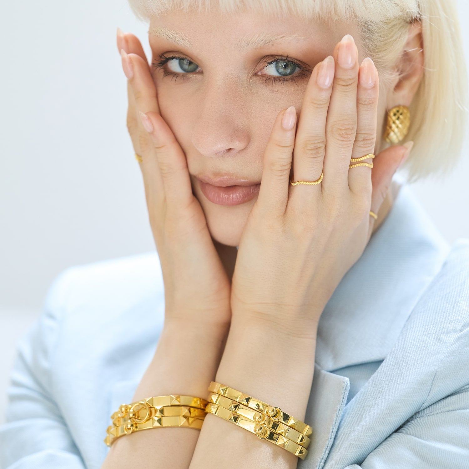 Pyramid Stud Bangle - Amadeus