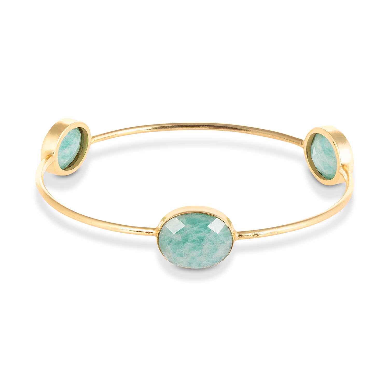 Our Sasha Gold Bangle With Amazonite Gemstones is handmade with recycled materials for minimal environmental impact. Adorned with three stunning vintage Amazonite gemstones, this bangle catches the light with your every move.