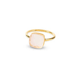 The Sophia Rose Quartz Gold Ring is embellished with a raised and faceted vintage gemstone. This sustainable jewellery piece is best paired with the same style ring with different gemstones.