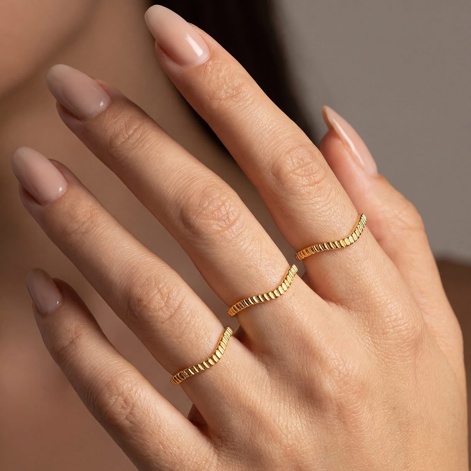 Bloom Gold Stacking Ring (adjustable) - Amadeus