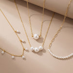 Laura Gold Chain Necklace with tripple pearls - Amadeus