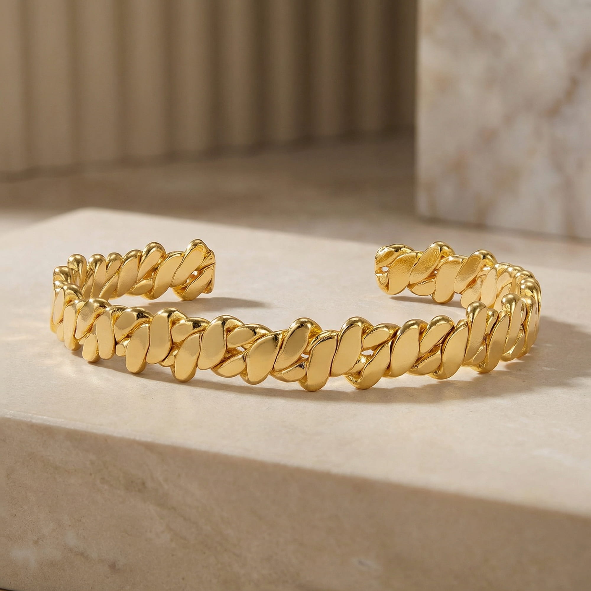 Otto Pebble Gold Bangle - Amadeus