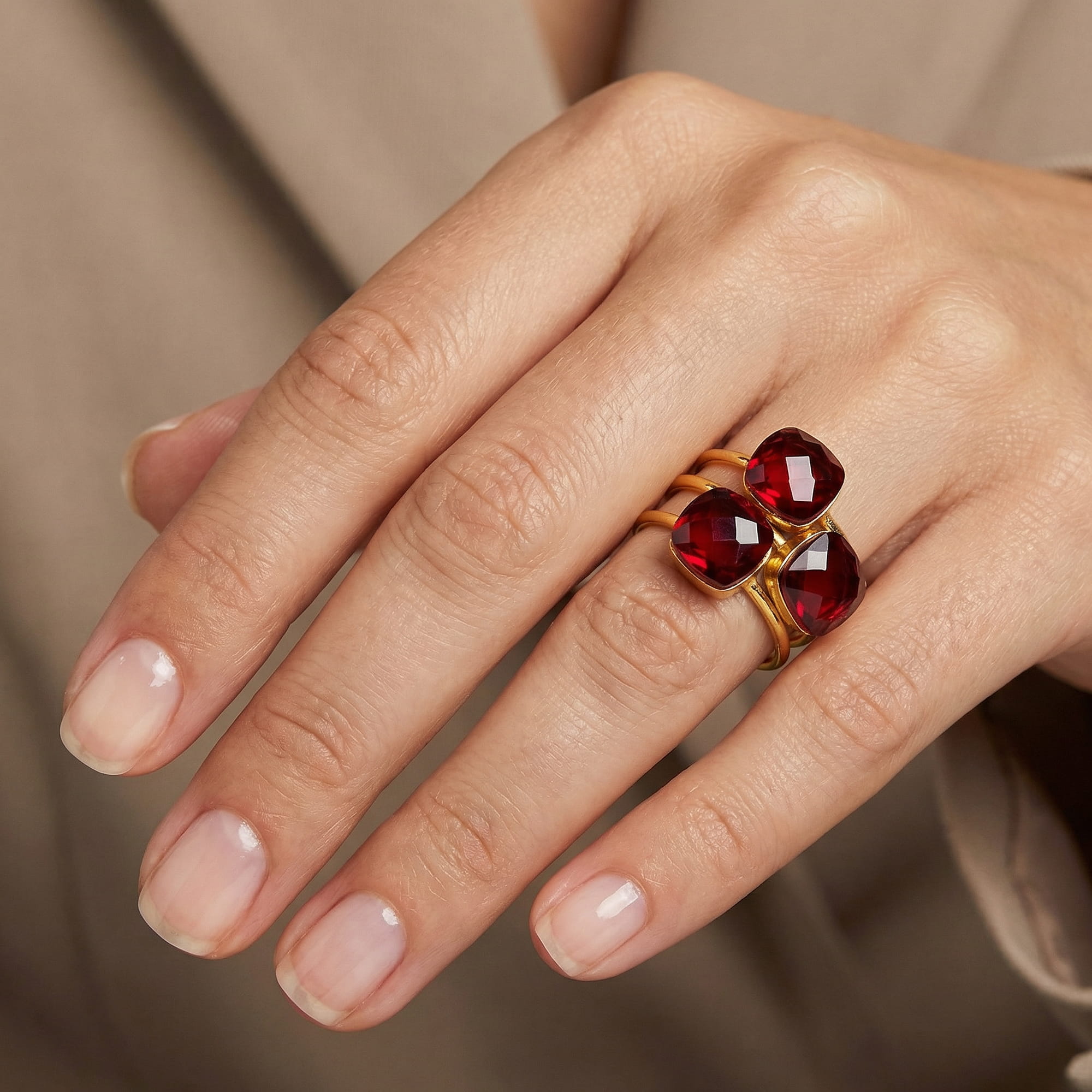 Sophia Red Garnet Gold Ring - Amadeus