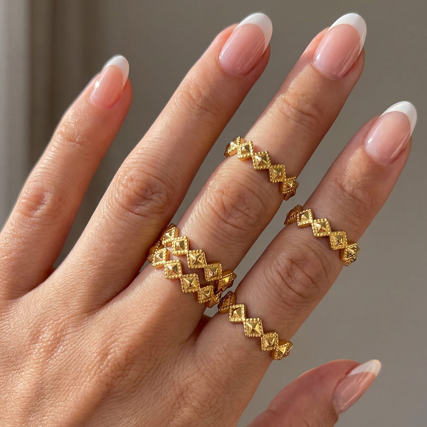 Tellus Gold Stacking Ring (adjustable) - Amadeus