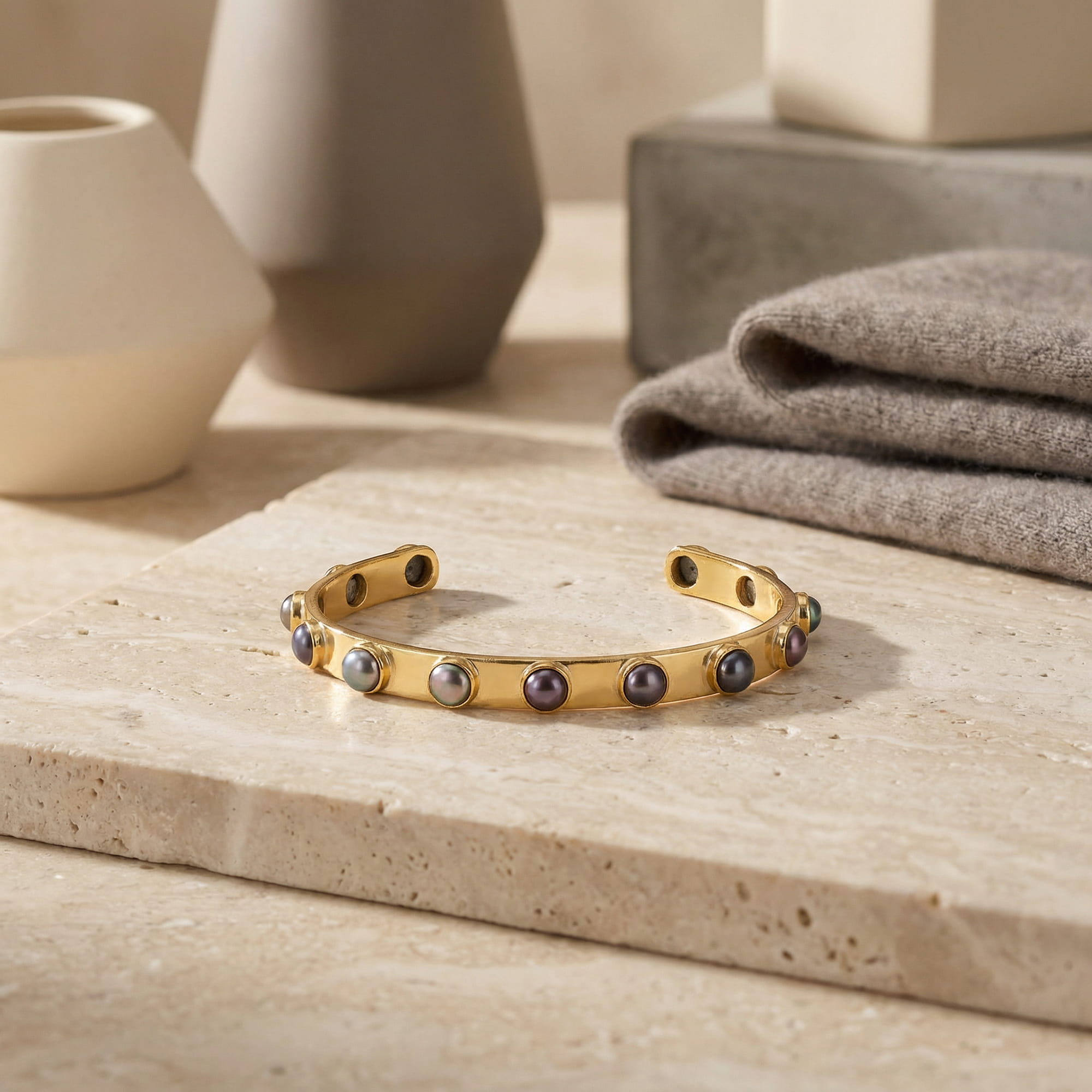 Aurora Gold Cuff Bracelet With Grey Pearls - Amadeus