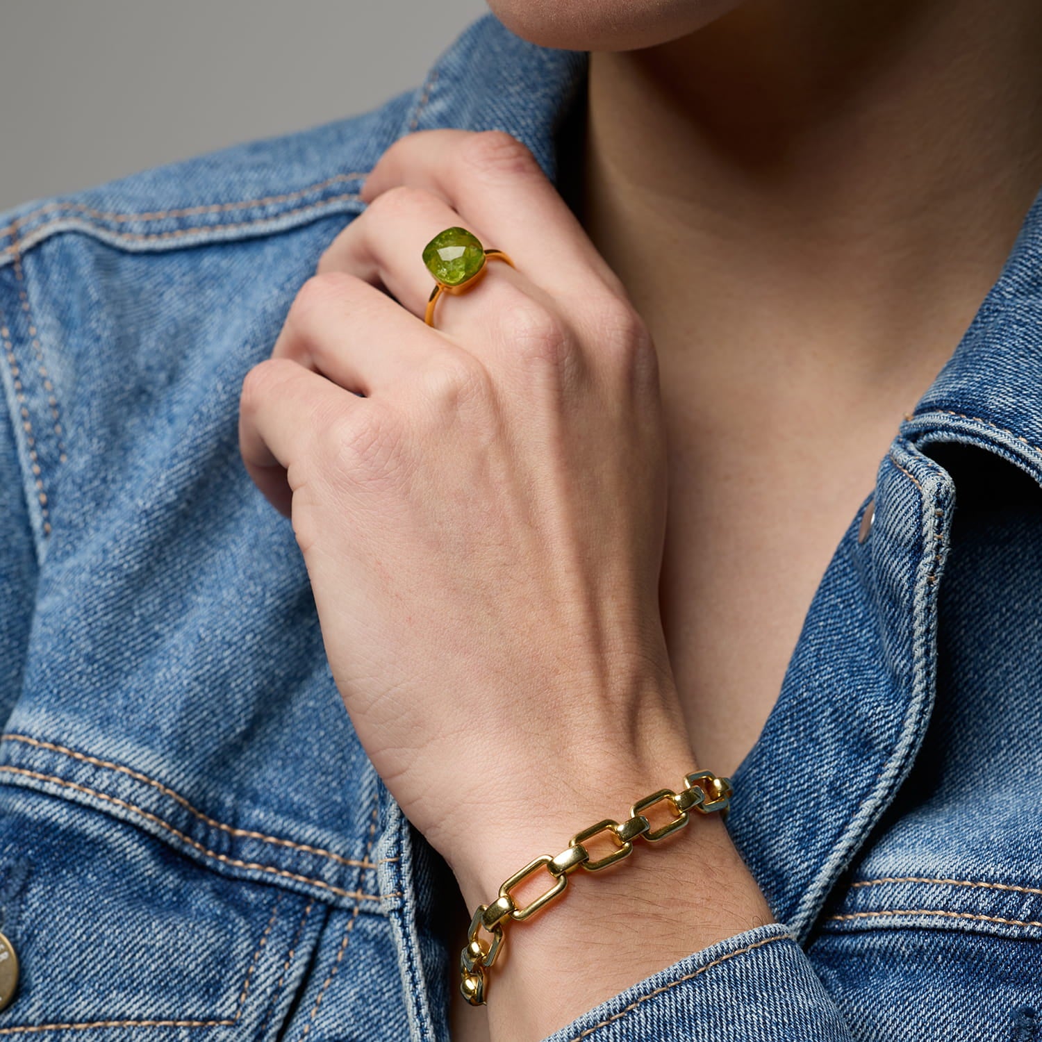 Daphne Gold Chain Bracelet