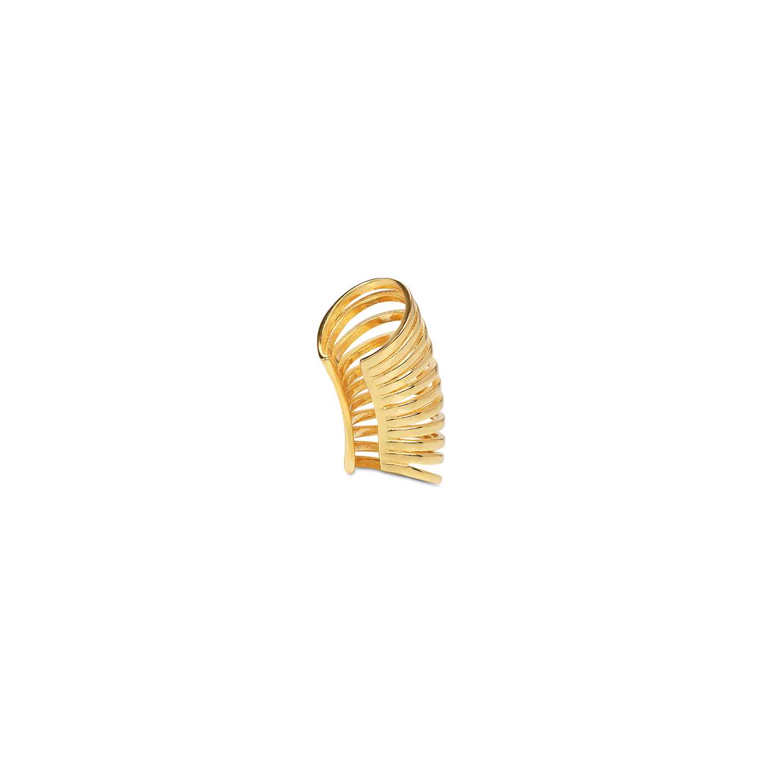 Upgrade your ear stack, with or without piercings. In a multi hoop-shaped design, the sustainably sourced Loli Gold Ear Cuff makes the ultimate sleek statement. Simply cuff it on your earlobe and slide from the bottom up for the perfect fit.