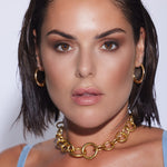 The Daphne Thick Gold Chain Choker is a vintage inspired, oversized, hand assembled necklace with round link details and option to add a charm or pendant to the lock.   The necklace is specifically designed to lay flat and maximise the gleam of the hand-polished gold.